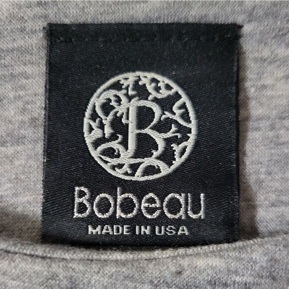 Bobeau Women's Black and Gray Colorblock Pullover Top - Picture 2 of 11